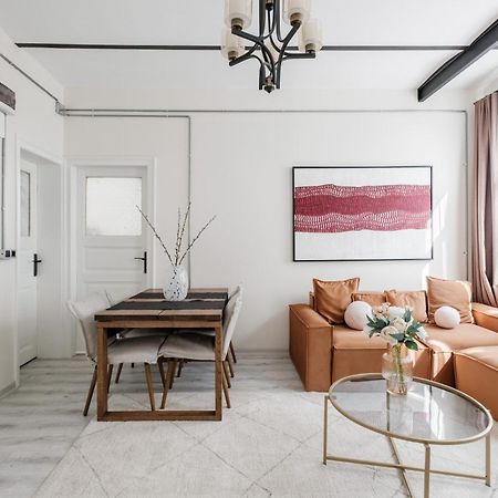 イスタンブールUnique Flat W 5 Min To Galata Tower Istiklal Aveアパートメント エクステリア 写真